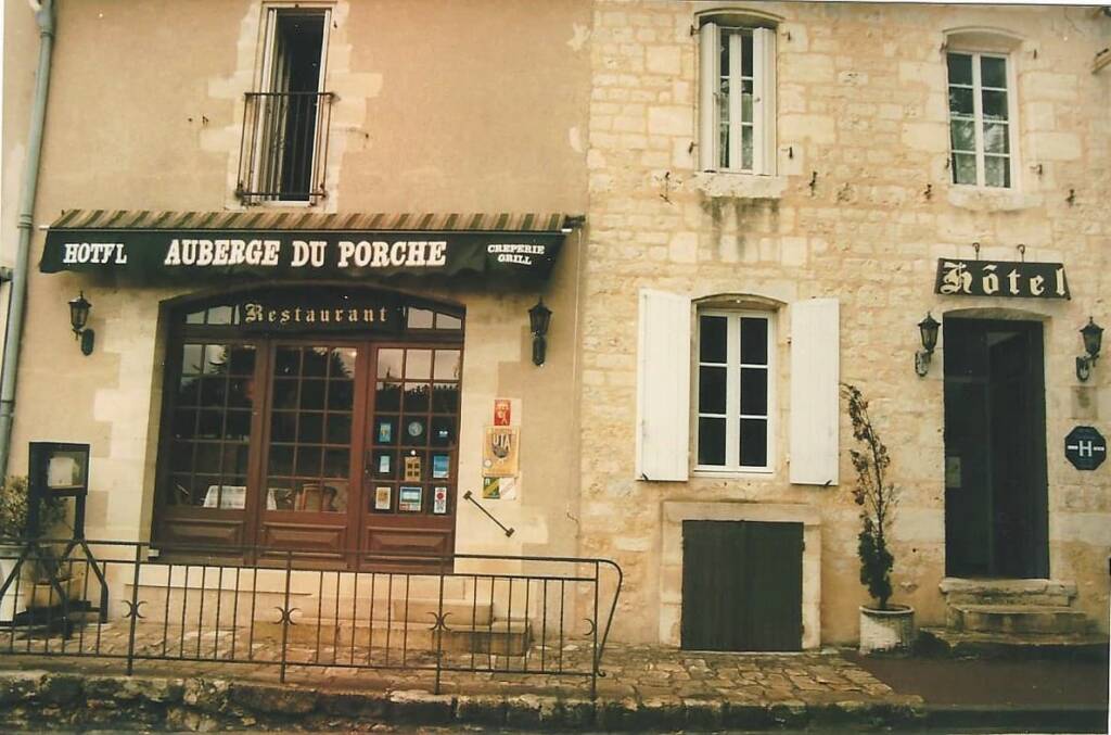 auberge du porche façade 1998